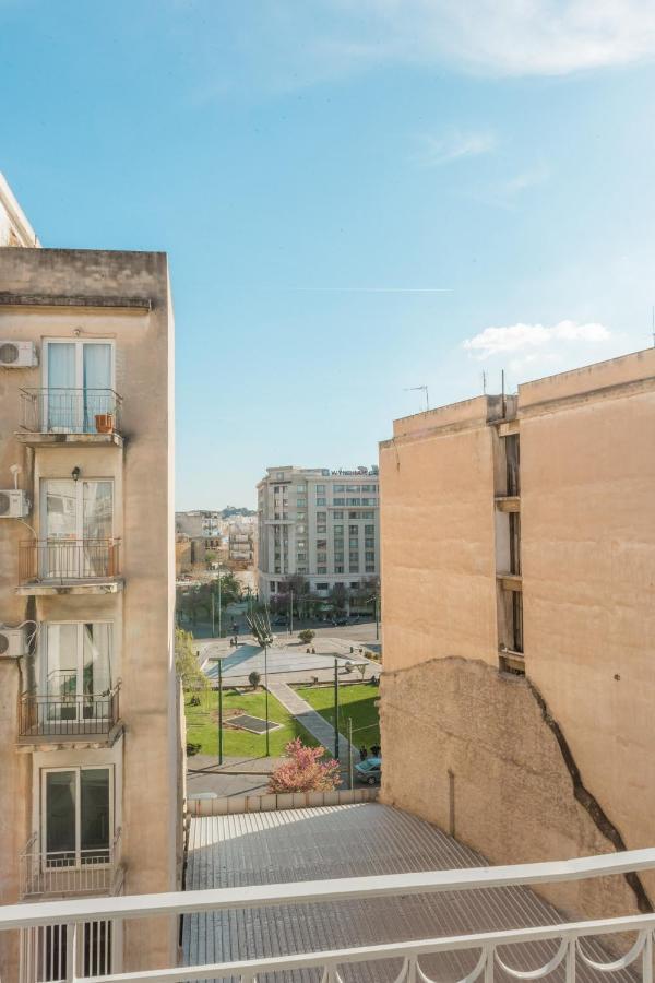 100M2 Luxury Apartment In The Heart Of Athens - Living Stone Emerald Buitenkant foto