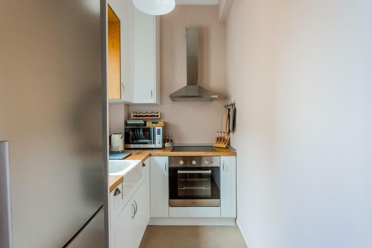 100M2 Luxury Apartment In The Heart Of Athens - Living Stone Emerald Buitenkant foto